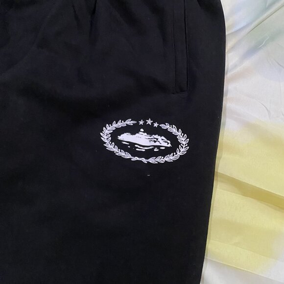 CORTEIZ Men's Black Sweatpants - Picture 2 of 7